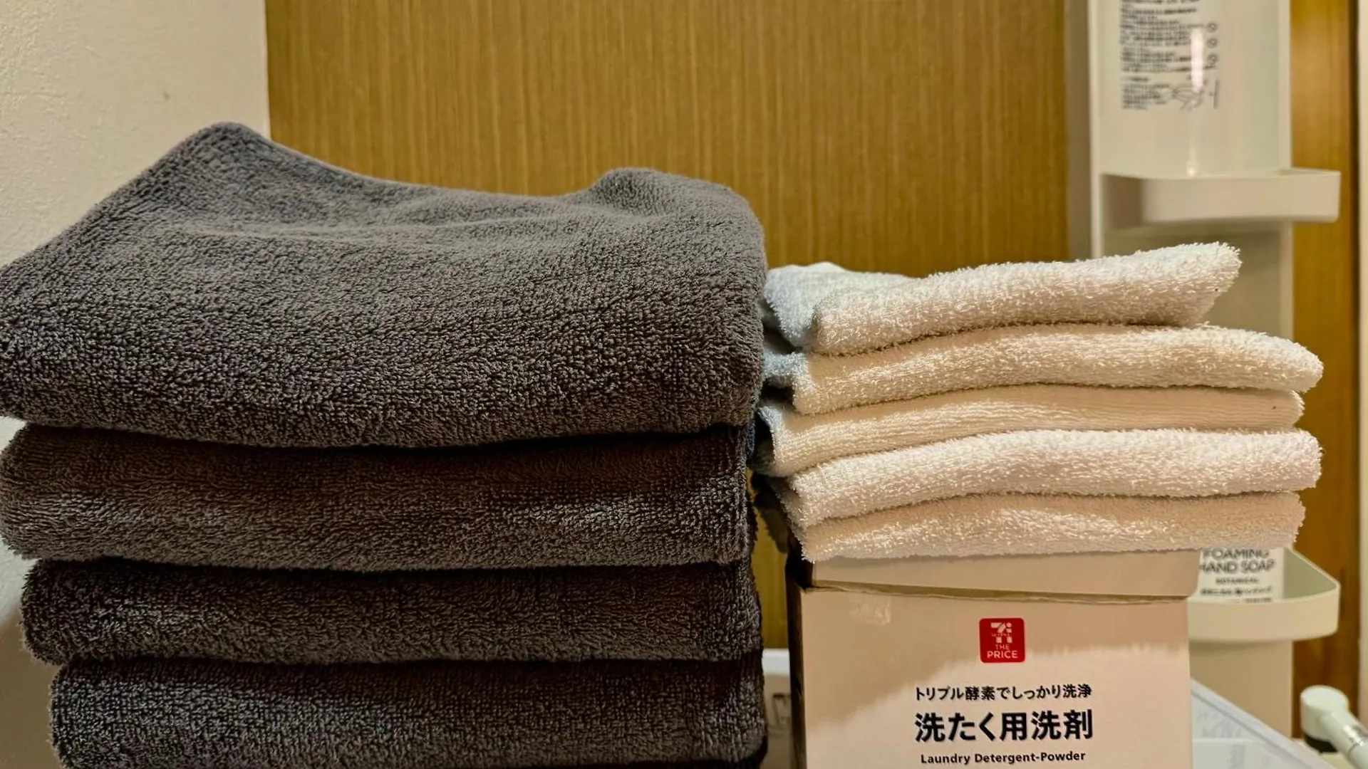 大阪站 梅田核心商圈 车站步行3分钟 100平超大獨棟别墅 适合家庭 团体 Βίλα